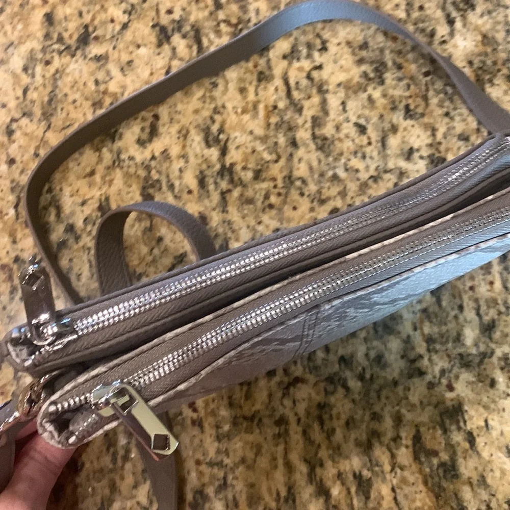 Thirty-one snake print crossbody or clutch, NWOT | offer in description